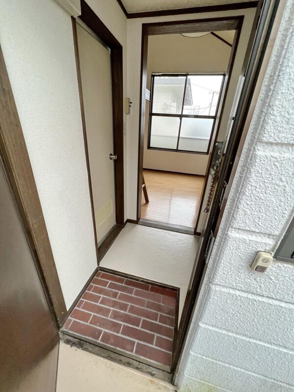 玄関(玄関)
