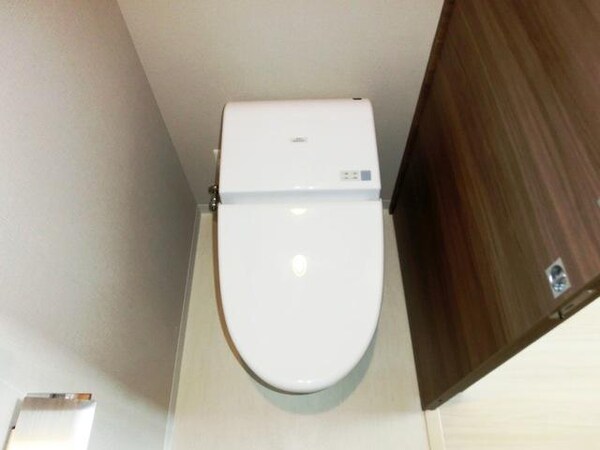 トイレ(★ウォシュレット付きの綺麗なトイレです★)