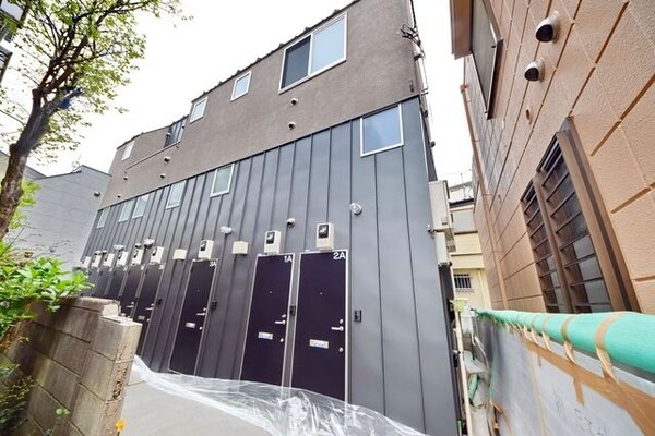 外観(★Ｈ29年築・再契約可能型定期借家・2口コンロ・浴室乾燥★)