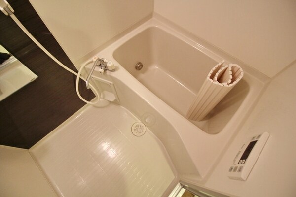 バス／シャワールーム等(別部屋参考写真)