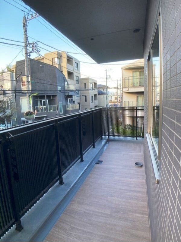 バルコニー(駐車場)