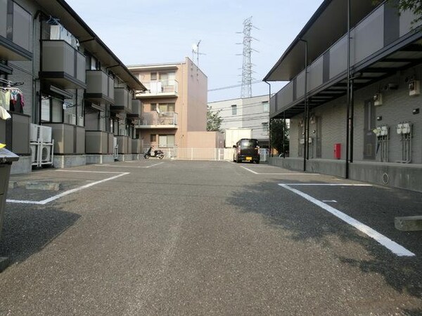 駐車場(外観・共用部分)