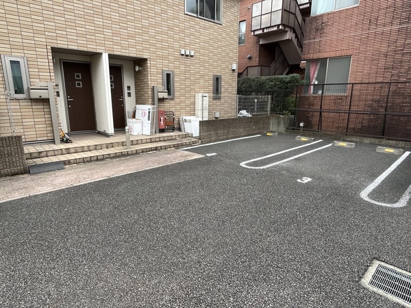 駐車場(駐車場)