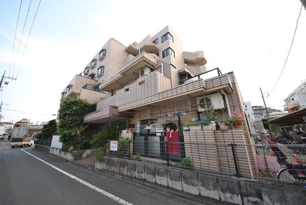 外観(★日当たりのよい物件です★)