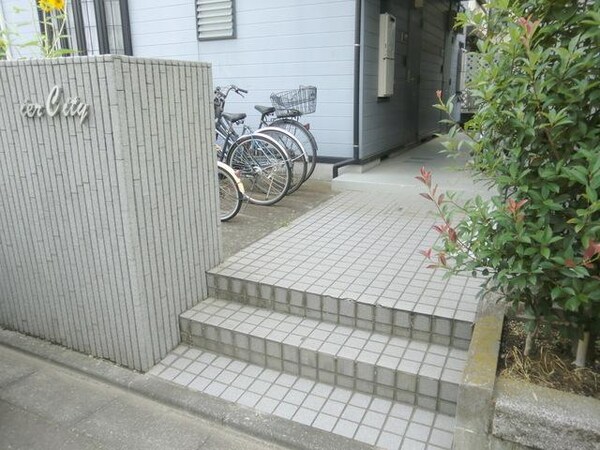 エントランス(★マンション入り口です★)