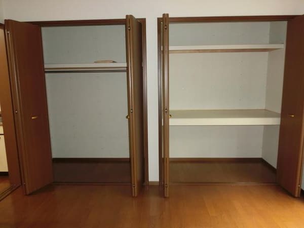 設備(★収納２つあるので生活に便利です★)