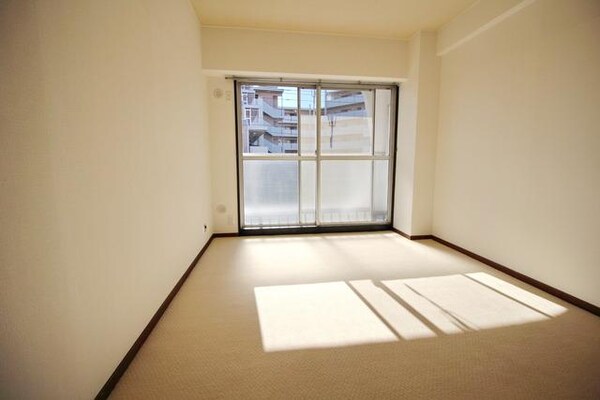 リビング・居室(別部屋参考写真)