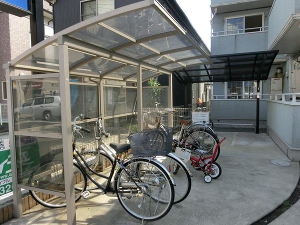 共有部分(★駐輪場スペースです★)