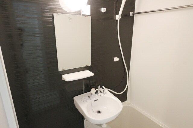 物件内観写真12　(★洗面台★)