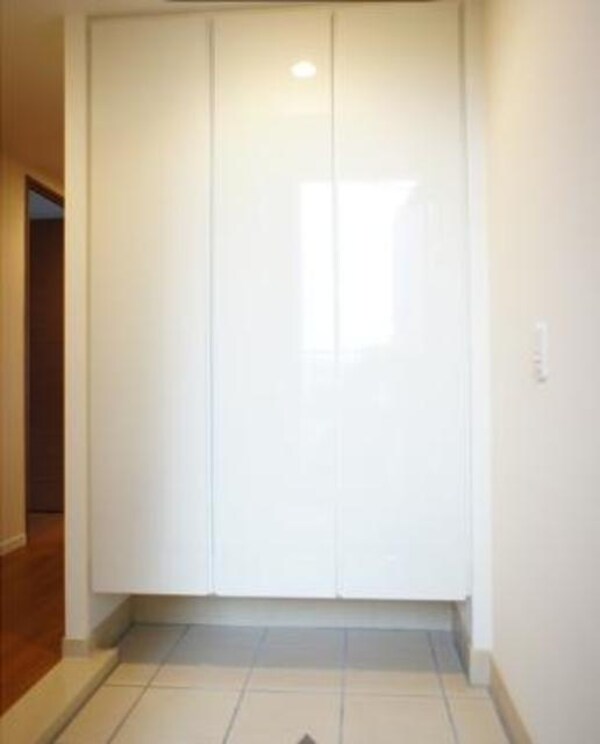 設備(★玄関収納★)