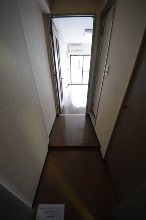 玄関(※過去写真参考※)