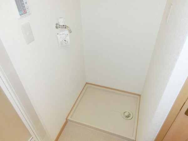 設備(★室内洗濯機置場です★)
