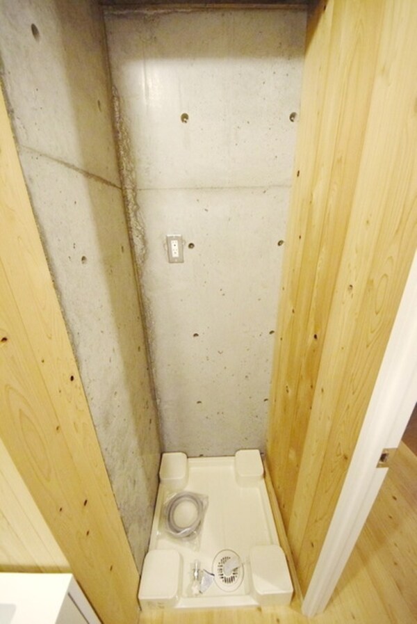 設備(★洗濯機置場です。)