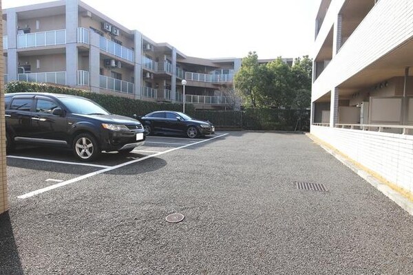 駐車場(★駐車場★)