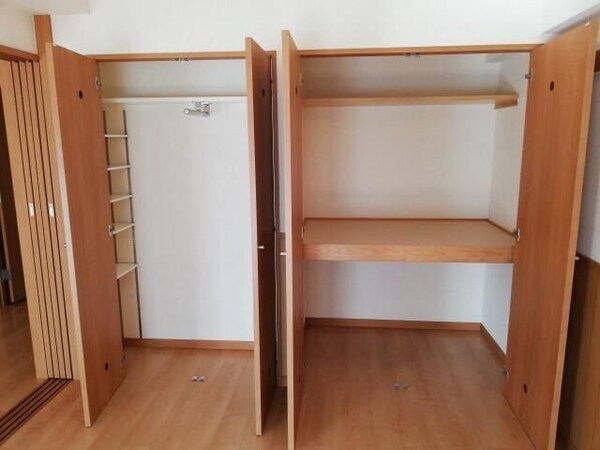 収納(★収納力の豊富なお部屋です★)