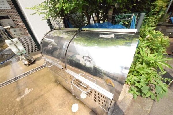 共有部分(★共用のごみ捨て場スペースです★)