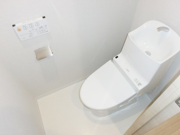 トイレ(★清潔感のあるトイレです★)
