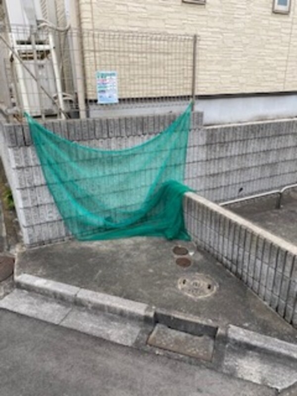 共有部分(ゴミ置き場)