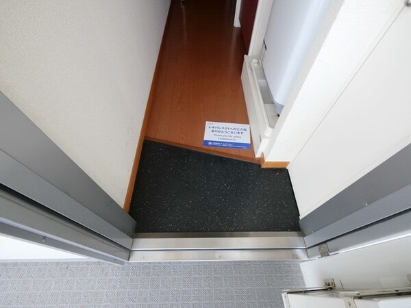 玄関(★お部屋探しはタウンハウジングまで★)