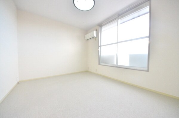 その他室内・内装(ゆっくり寝れそうなお部屋です♪)