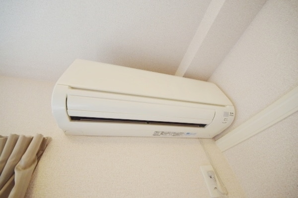 設備(エアコン完備)