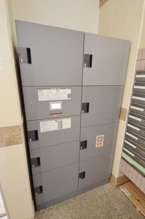 共有部分(♪通販生活には欠かせない宅配ＢＯＸ付き♪)