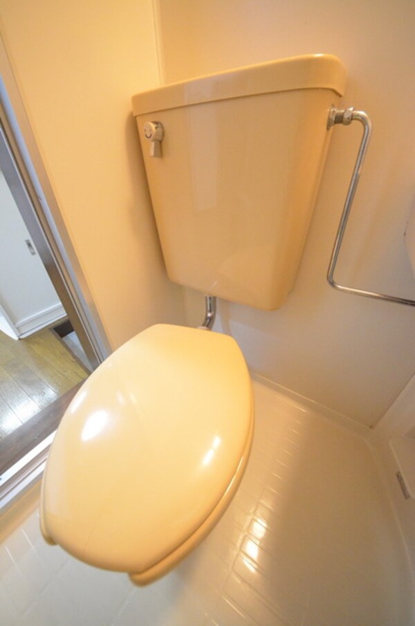 トイレ(トイレ♪)