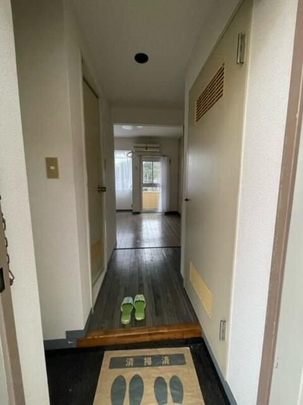 玄関(★お部屋探しはタウンハウジング高幡不動店まで★)