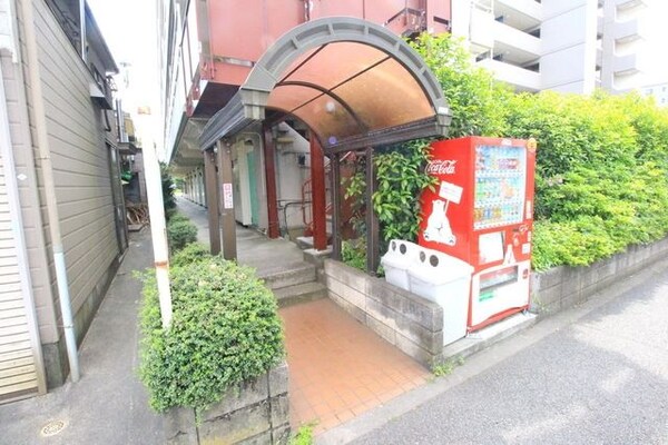 エントランス(★お問い合わせはタウンハウジング多摩センター店までご連絡く…)