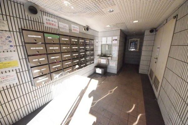 エントランス(★お部屋探しは、タウンハウジング多摩センター店へ★)