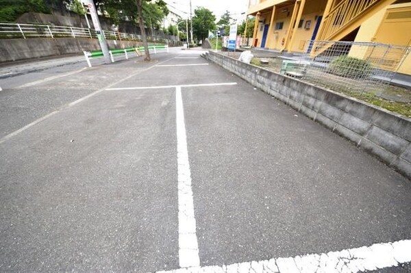 駐車場(★お部屋探しは、タウンハウジング多摩センター店へ★)