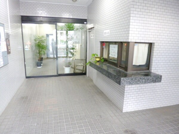 エントランス(★お部屋探しは、タウンハウジング多摩センター店へ★)