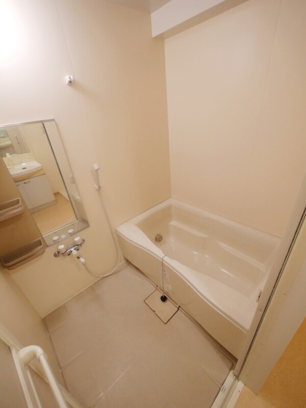バス／シャワールーム等(★お部屋探しは株式会社タウンハウジング東京まで★)
