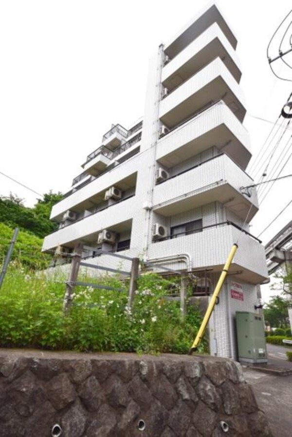 外観(★緑に囲まれた良いところです★)