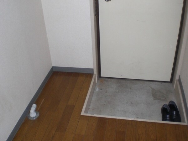 玄関(★室内洗濯機置場★)