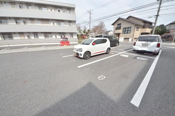 駐車場(駐車場完備♪)