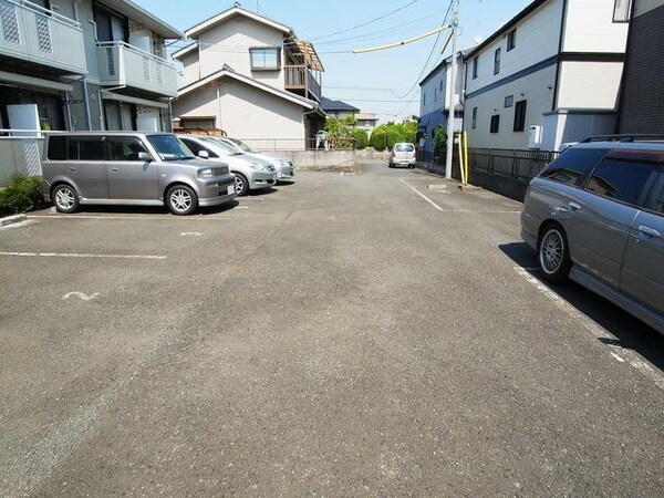 駐車場(★お部屋探しは株式会社タウンハウジング東京まで★)