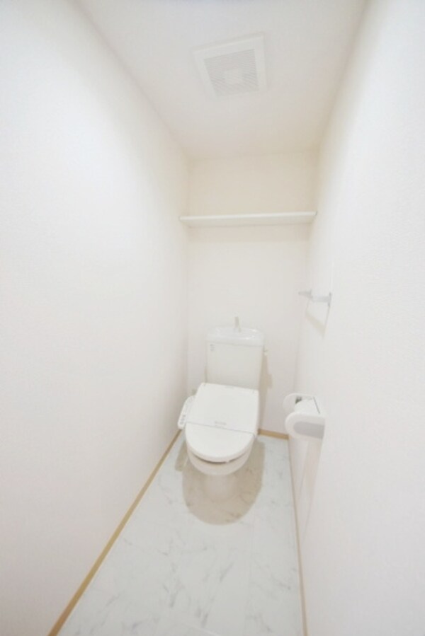 トイレ(★ウォシュレット付きのトイレです★)