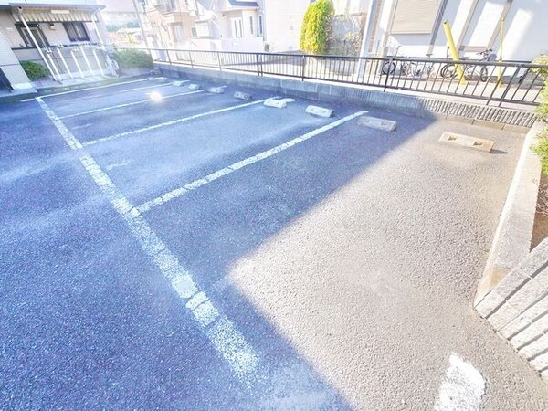 駐車場(★お部屋探しは、タウンハウジング多摩センター店へ★)