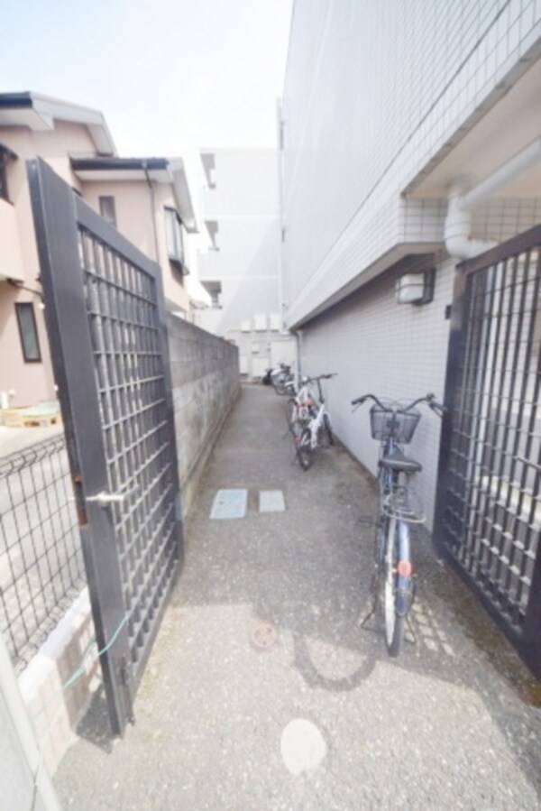 エントランス(★エントランス駐輪場★)