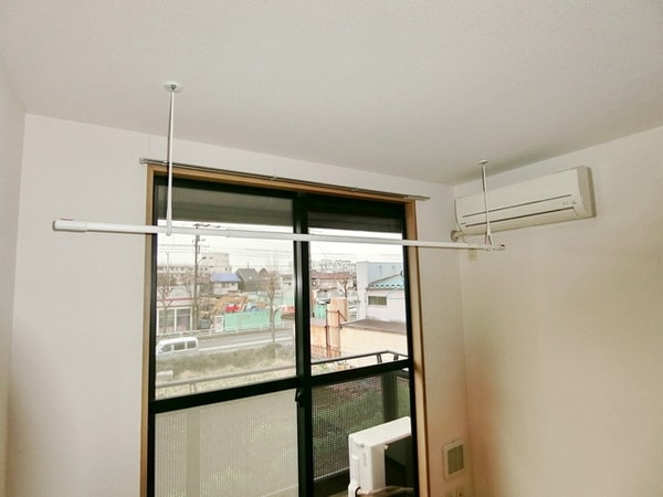 設備(☆雨の日でも安心の室内物干し！)