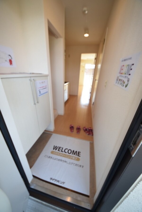 玄関(★お部屋探しは株式会社タウンハウジング東京まで★)