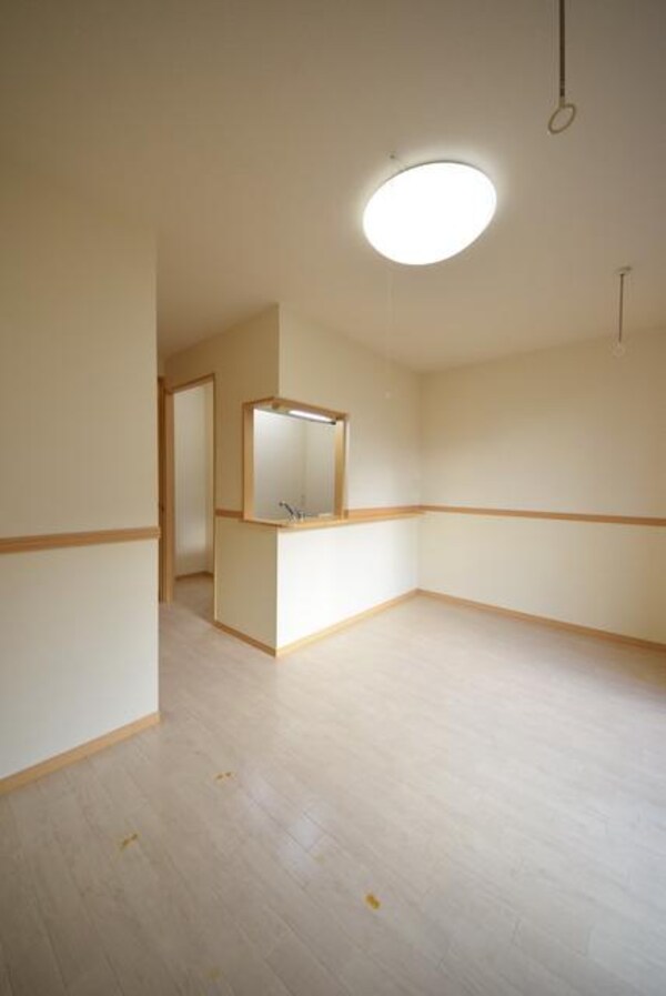 リビング・居室(★お部屋探しは株式会社タウンハウジング東京まで★)