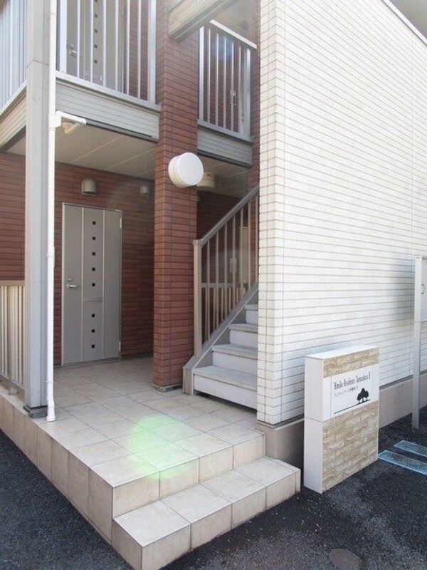 エントランス(★お部屋探しは株式会社タウンハウジング東京まで★)