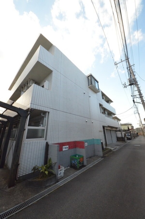 外観(♪閑静な住宅街♪)