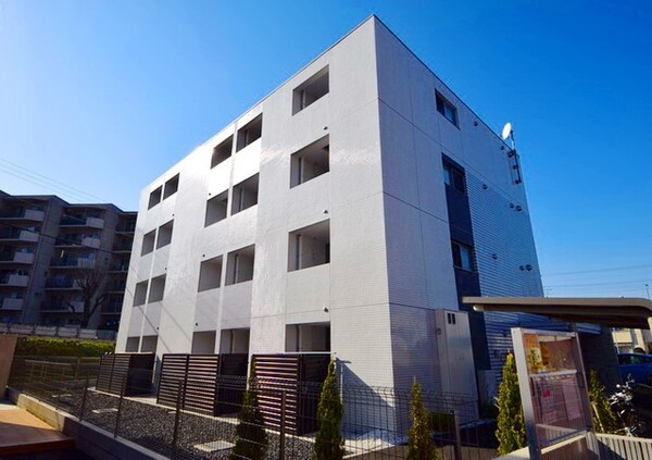 外観(★高幡不動駅徒歩1分・オートロック・更新料なし★)