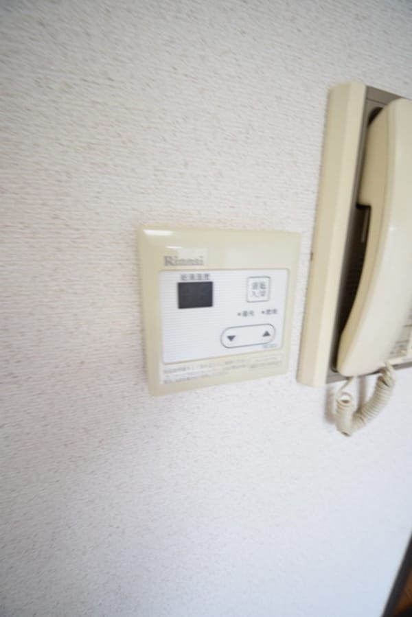設備(給湯機)