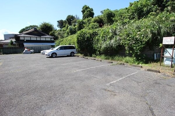 駐車場(★駐輪場の様子★)