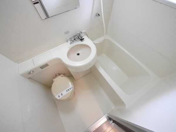 バス／シャワールーム等(★お部屋探しは株式会社タウンハウジング東京まで★)