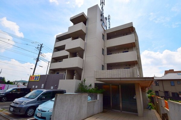 外観(★駅が近いといった通勤通学の利便さの喜び★)